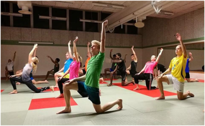 Yogapasset var helt klart roligare än det var snyggt! Yogapasset var helt klart roligare än det var snyggt!