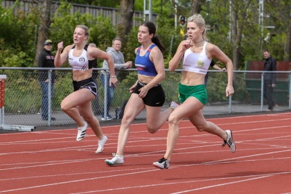 Bronslaget på 4*100 meter - Emmy - Maja - Lii - Agnes
