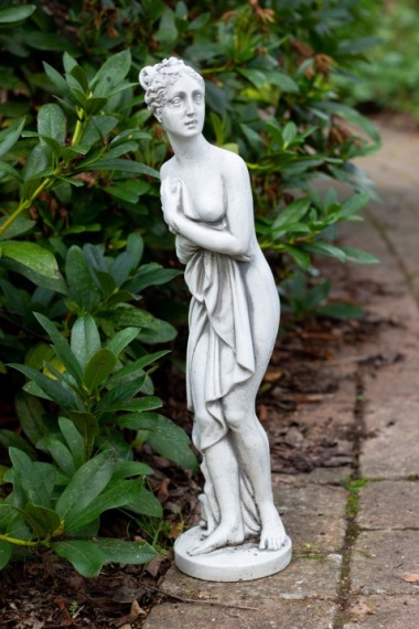 TRädgårdskonst Cuella , staty vit, betong