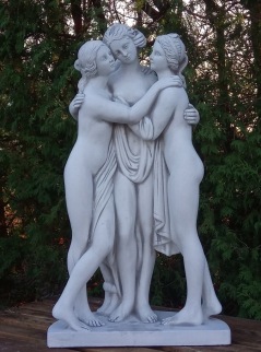 Staty tre damer, trädgårdskonst