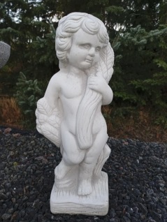Staty manelle trädgårdskonst