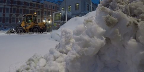 Marko Säävälä/TT Snöröjning i Stockholm i februari i år. Arkivbild. Marko Säävälä/TT Snöröjning i Stockholm i februari i år. Arkivbild.