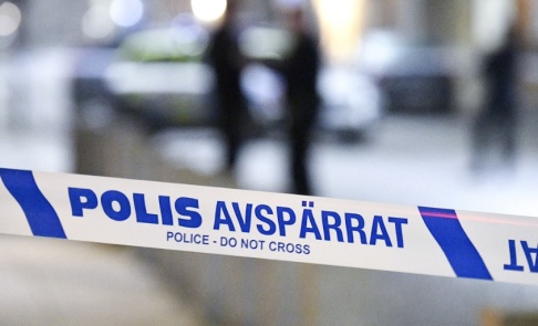 Johan Nilsson/TT En man har hittats skottskadad i Södertälje. En förundersökning om försök till mord är inledd. Arkivbild. Johan Nilsson/TT En man har hittats skottskadad i Södertälje. En förundersökning om försök till mord är inledd. Arkivbild.