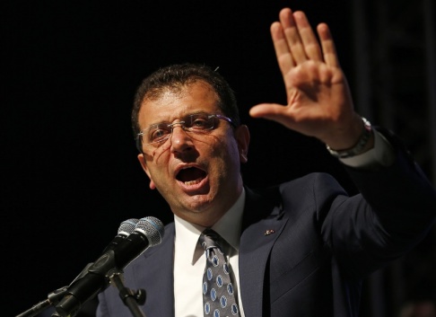 Lefteris Pitarakis/AP/TT Oppositionspartiet CHP:s kandidat Ekrem Imamoglu vann valet till borgmästare i Istanbul i mars. Arkivbild. Lefteris Pitarakis/AP/TT Oppositionspartiet CHP:s kandidat Ekrem Imamoglu vann valet till borgmästare i Istanbul i mars. Arkivbild.
