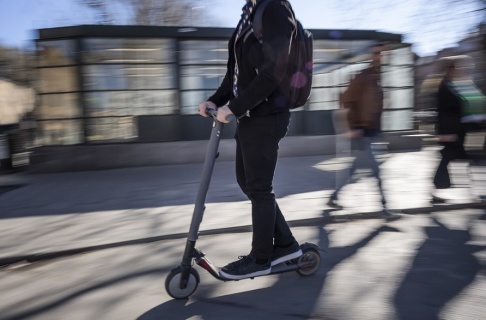 Stina Stjernkvist/TT I Oslo inträffade i snitt 1,2 olyckor med elsparkcykel per dag under april och maj. Arkivbild. Stina Stjernkvist/TT I Oslo inträffade i snitt 1,2 olyckor med elsparkcykel per dag under april och maj. Arkivbild.