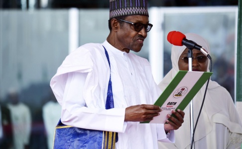 Foto: AP/TT Nigerias president Muhammadu Buhari har fördömt attackerna mot flera byar i norra delen av landet. Arkivbild. Foto: AP/TT Nigerias president Muhammadu Buhari har fördömt attackerna mot flera byar i norra delen av landet. Arkivbild.