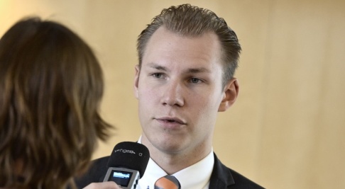 Claudio Bresciani/TT Sverigedemokraten Markus Wiechel kallar S-rösten för ryskt deltagande "ett historiskt svek". Arkivbild. Claudio Bresciani/TT Sverigedemokraten Markus Wiechel kallar S-rösten för ryskt deltagande "ett historiskt svek". Arkivbild.