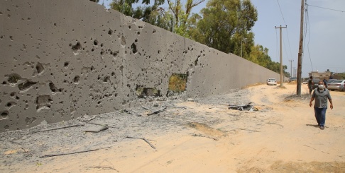 Hamza Turkia/AP/TT Våldsamma konflikter rasar i Libyen. Bild tagen i Tajoura, öster om Tripoli, tidigare i juni. Hamza Turkia/AP/TT Våldsamma konflikter rasar i Libyen. Bild tagen i Tajoura, öster om Tripoli, tidigare i juni.