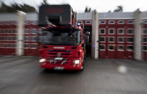 Pontus Lundahl/TT Sent på onsdagskvällen utbröt en brand i en radhuslänga i Höllviken. Arkivbild. Pontus Lundahl/TT Sent på onsdagskvällen utbröt en brand i en radhuslänga i Höllviken. Arkivbild.