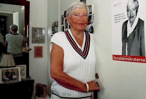 Bertil Ericson/TT Tullia von Sydow vid 80 års ålder. Arkivbild. Bertil Ericson/TT Tullia von Sydow vid 80 års ålder. Arkivbild.