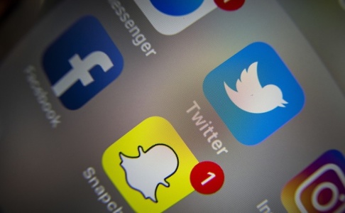 Larsen, Håkon Mosvold Twitter förbjuder nedsättande språkbruk om religiösa grupper. Arkivbild. Larsen, Håkon Mosvold Twitter förbjuder nedsättande språkbruk om religiösa grupper. Arkivbild.