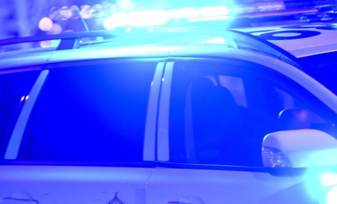 Fredrik Sandberg/TT Polisen har inlett en förundersökning om försök till mord efter att två män hittats skadade i en lägenhet i Hökarängen under fredagskvällen. Fredrik Sandberg/TT Polisen har inlett en förundersökning om försök till mord efter att två män hittats skadade i en lägenhet i Hökarängen under fredagskvällen.