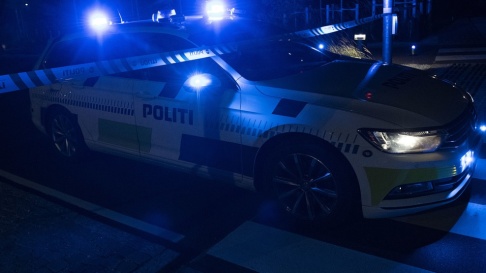 Johan Nilsson/TT Dansk polis ryckte ut med många patruller efter larmen. Arkivbild. Johan Nilsson/TT Dansk polis ryckte ut med många patruller efter larmen. Arkivbild.