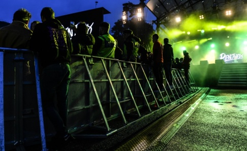 Anders Wiklund/TT Polisen utreder två misstänkta våldtäkter på ungdomsfestivalen We are Sthlm i centrala Stockholm. Bilden är från festivalen 2016. Arkivbild. Anders Wiklund/TT Polisen utreder två misstänkta våldtäkter på ungdomsfestivalen We are Sthlm i centrala Stockholm. Bilden är från festivalen 2016. Arkivbild.