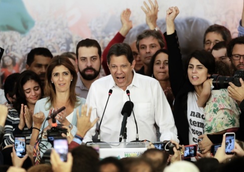Andre Penner/AP/TT Fernando Haddad under presidentvalskampanjen 2018. Andre Penner/AP/TT Fernando Haddad under presidentvalskampanjen 2018.
