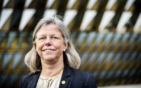 Marcus Ericsson/TT Karin Dahlman-Wright var vikarierande rektor vid Karolinska Institutet och fick jobbet att städa upp där efter Macchiarini-affären. Nu är hon själv misstänkt för forskningsfusk. Arkivbild. Marcus Ericsson/TT Karin Dahlman-Wright var vikarierande rektor vid Karolinska Institutet och fick jobbet att städa upp där efter Macchiarini-affären. Nu är hon själv misstänkt för forskningsfusk. Arkivbild.