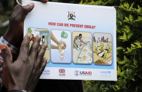 David Goldman/AP/TT Tanzania har inte gett information om misstänkta ebolafall, meddelar WHO. Arkivbild. David Goldman/AP/TT Tanzania har inte gett information om misstänkta ebolafall, meddelar WHO. Arkivbild.
