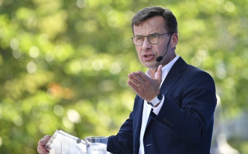 Anders Wiklund/TT Ulf Kristersson (M) säger att regeringen inte är beredd att göra vad som krävs. Arkivbild. Anders Wiklund/TT Ulf Kristersson (M) säger att regeringen inte är beredd att göra vad som krävs. Arkivbild.