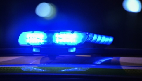 Johan Nilsson/TT Polisen har hittat en skadad person i Hökarängen och söker efter misstänkta gärningsmän. Arkivbild Johan Nilsson/TT Polisen har hittat en skadad person i Hökarängen och söker efter misstänkta gärningsmän. Arkivbild