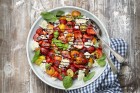 Tomat- och jordgubbssallad, recept, På tallriken, matblogg
