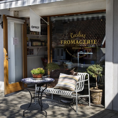 Cecilias Fromageries, Bygatan 21 i Viken