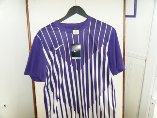 T-shirt i funktionsmaterial, NY, lila/vit, Nike DryFit, st M