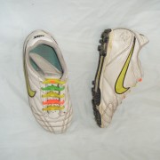 Fotbollsskor med dobbar, NIKE, st 31