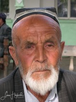 4D. Uzbekisk gammelmorfar (Samarkand, Uzbekistan)