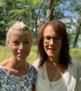 Ann-Charlotte och Ylva hjälper dig förgylla din tillvaro med skön träning, avkoppling, återhämtning & ny energi. Ann-Charlotte och Ylva hjälper dig förgylla din tillvaro med skön träning, avkoppling, återhämtning & ny energi.