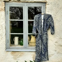 Kimono gjord av återbruk BLÅ