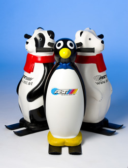 Panda, Pinguin eller Isbjörn gör det kul att lära sig åka skridskor! Panda, Pinguin eller Isbjörn gör det kul att lära sig åka skridskor!