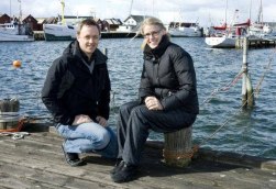 LÄMNAR ÖVER. Henrik Svahn lämnar nu över ordförandeklubban i föreningen Buas framtid till Victoria Wiman. I går kväll blev Buas Framtid utnämnda till Årets Utvecklingsgrupp av Hallands Länsbygderåd. LÄMNAR ÖVER. Henrik Svahn lämnar nu över ordförandeklubban i föreningen Buas framtid till Victoria Wiman. I går kväll blev Buas Framtid utnämnda till Årets Utvecklingsgrupp av Hallands Länsbygderåd.