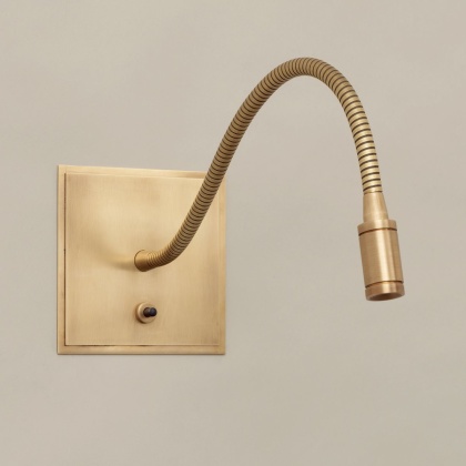 Liten läslampa Medway - mässing, brons och nickel - by Vaughan Designs - beställ hos Alegni Design Interiors, Stockholm