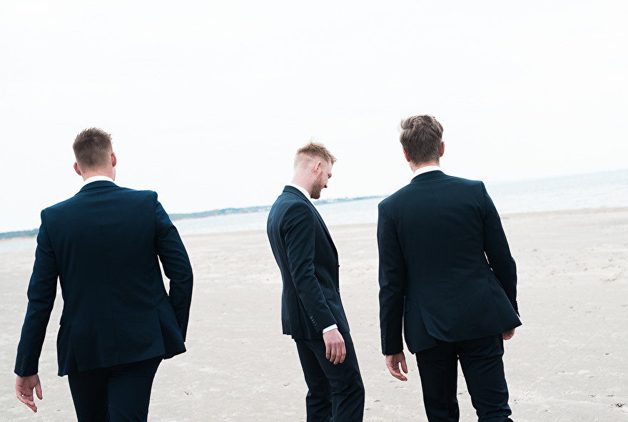 The groom and the best men. Photo by Rebecca Wallin The groom and the best men. Photo by Rebecca Wallin