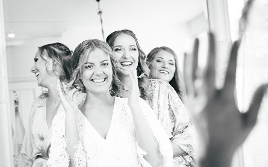 Bride is getting ready for wedding. Photo by Rebecca Wallin Bride is getting ready for wedding. Photo by Rebecca Wallin