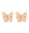 Butterfly love - stilrena örhängen med små pärlor