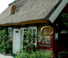 A lot of nice places for a Swedish "fika", coffee with cakes or sandwiches, along the way. Here Systrarna Lundgren, day 3. Photo: Region Skåne©Lena Birgersson.