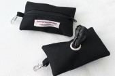 "Poo-bag"   Hållare för hunbajspåsar