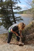 Carina kan hantera en såg...