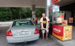 full tank inför resan i Floda...
