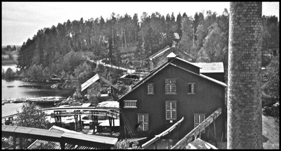 Pappersmassafabriken vid Töcksfors Bruk - 1930- 1940-talet / foto : Uno Brander.