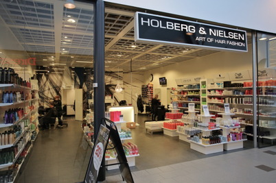 Holberg & Nielsen frisörsalong i shoppingcentret.