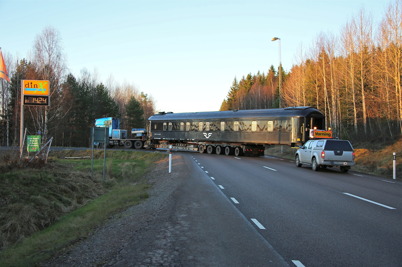 13 november 2013 - i Sillerud anlände en av SJ:s sovvagnar till Silleruds station.