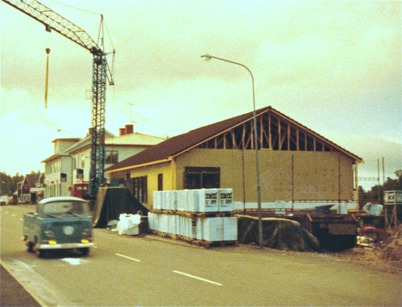 Byggnation av ny lokal för Wermlandsbanken och Folktandvården.