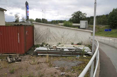 31 juli 2021 - Årjängs kommun försökte komma tillrätta med nedskräpningen i Töcksfors.