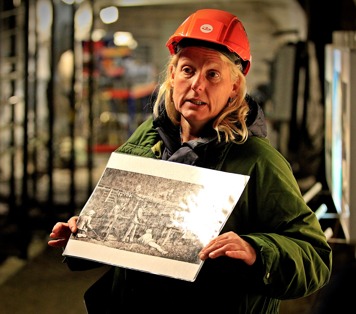Eva Larsson berättade att den första borriggen användes vid tunnelbygge på kontinenten i mitten av 1800-talet. Foto Lars Höglund Eva Larsson berättade att den första borriggen användes vid tunnelbygge på kontinenten i mitten av 1800-talet. Foto Lars Höglund