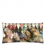 Christian Lacroix Kudde LE CURIEUX - ARGILE CCCL0515 (2-PACK) Kampanj 25% rabatt på hela köpet över 5000 kr (gäller ej rea och tyger) KOD. GTGYTKXL - Eller välj 2-pack Kuddar med rabatt två styck