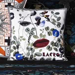 Christian Lacroix Kudde Dame Nature Printemps Cushion 40 x 40cm CCCL0572 (2-PACK ) Kampanj 25% rabatt på hela köpet över 5000 kr (gäller ej rea och tyger) KOD. GTGYTKXL - 2-pack Kuddar med rabatt