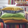 Designers Guild Kudde VARESE i 18 Färger 43x43 cm (1-PACK) Kampanj 25% rabatt på hela köpet över 5000 kr (gäller ej rea och tyger) KOD. GTGYTKXL