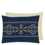 Ralph Lauren Kudde ARROWHEAD STRIPE NIGHT SKY 60x45 CCRL8025 (2-PACK) Kampanj 25% rabatt på hela köpet över 5000 kr (gäller ej rea och tyger) KOD. GTGYTKXL - 2-pack Kuddar med rabatt